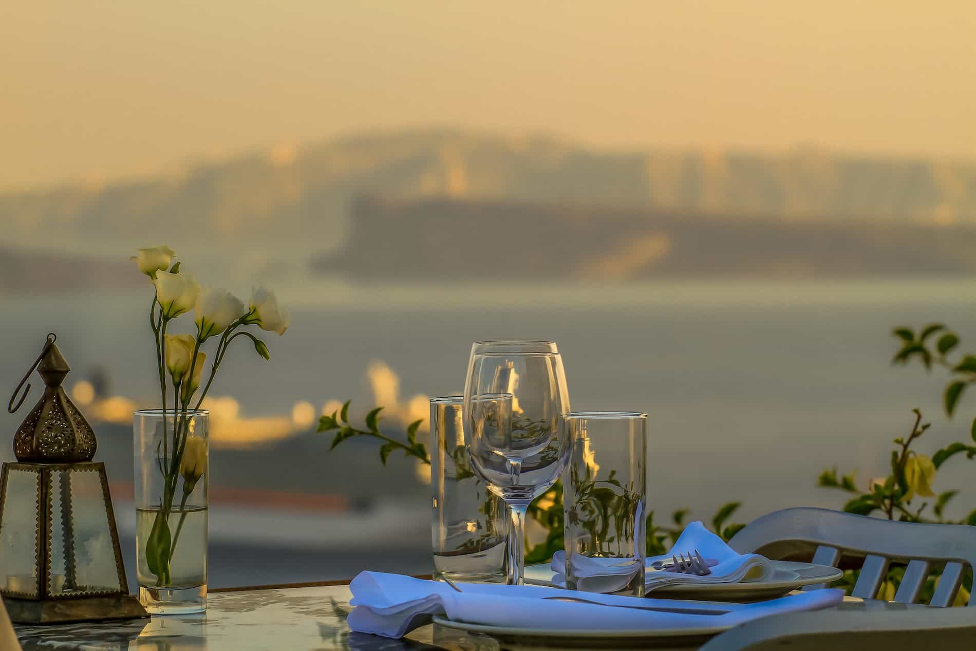 The art of ambiance: Why food tastes better by the sea - Alexios - Fine ...